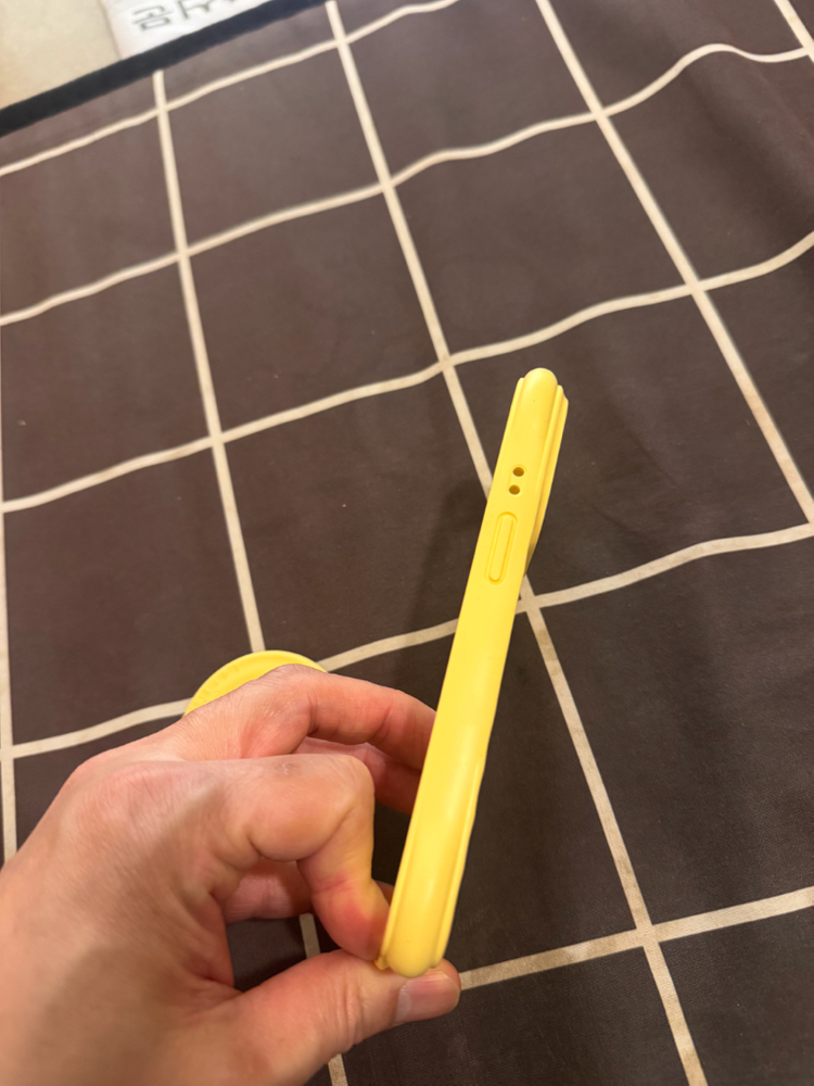 아이폰15프로 정품 케이스티파이 리플케이스 옐로우 팝니다 이미지