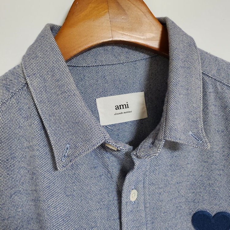 40 아미 블루 톤앤톤 빅하트 자수 셔츠 H21HC024 이미지