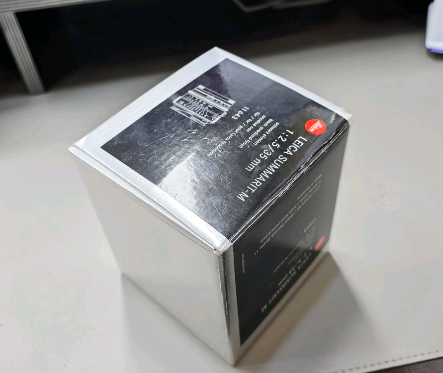 라이카 주마릿 Summarit-M 35mm f/2.5 렌즈 풀박스 이미지