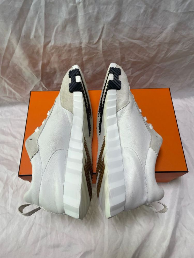 [43] 에르메스 카프스킨 스웨이드 바운싱 스니커즈 이미지