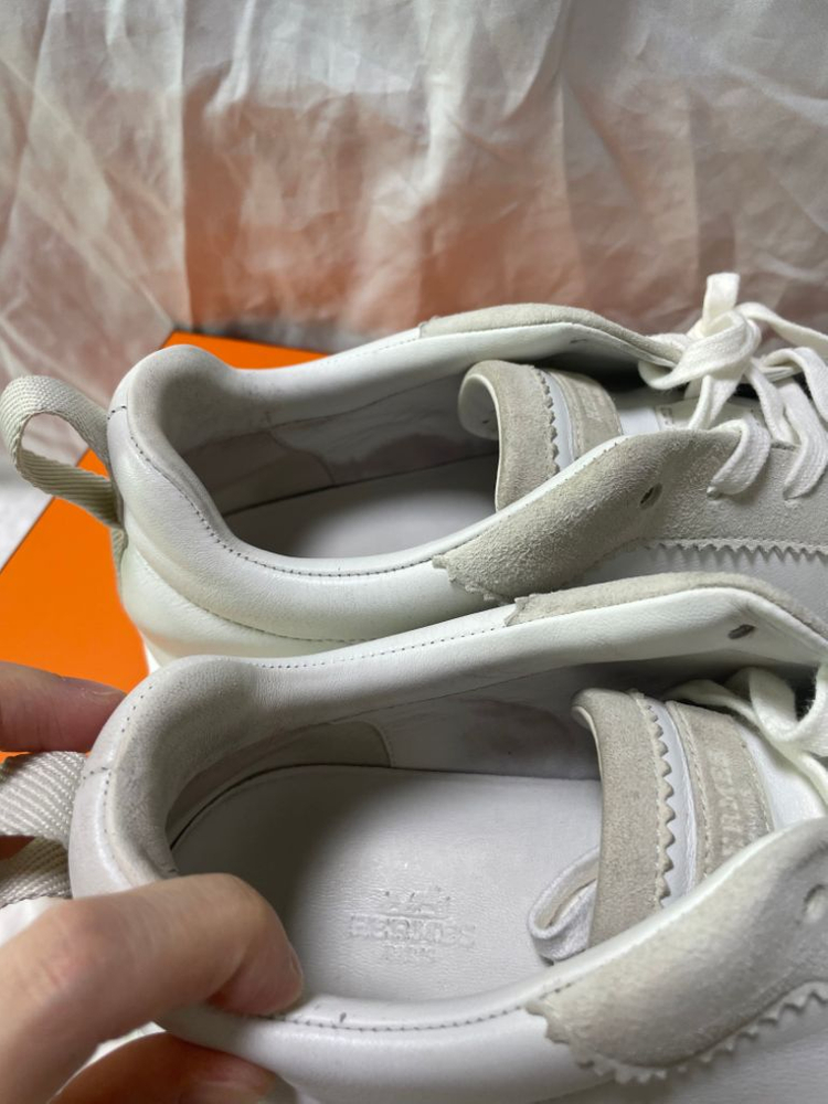 [43] 에르메스 카프스킨 스웨이드 바운싱 스니커즈 이미지