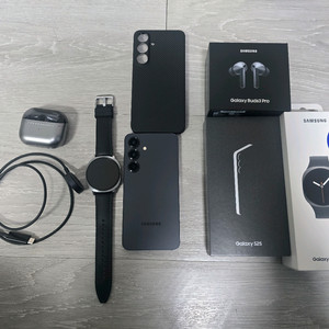 갤럭시 s25, 워치8, 버즈3 프로 일괄판매 이미지