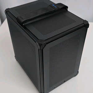 라이젠5600X + RX6600XT 미니PC 컴퓨터 ITX 이미지