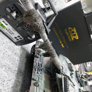 *각종교신가능*대형1/16정밀도색작RC카탱크,프라모델New레오파드2A7알씨카전차*풀박스셋~바람에언덕에서 이미지