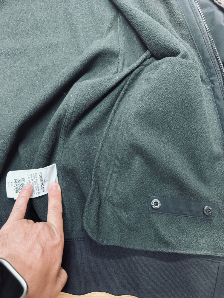 스톤아일랜드 소프트쉘 후드 집업 블랙 M 이미지