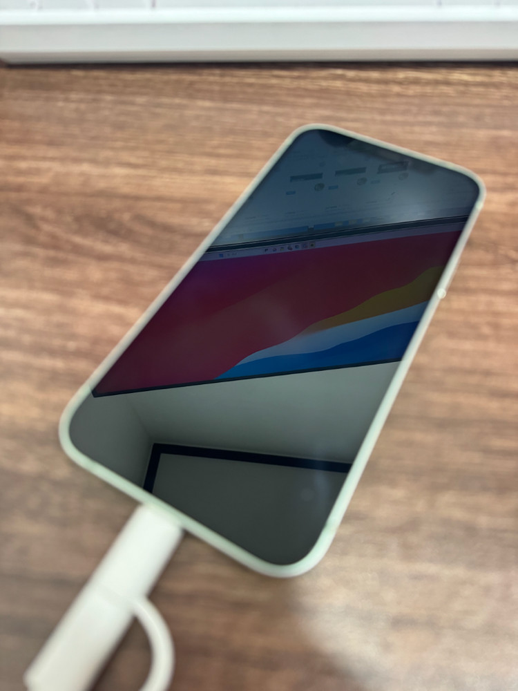 아이폰 12 쌈무그린 이미지