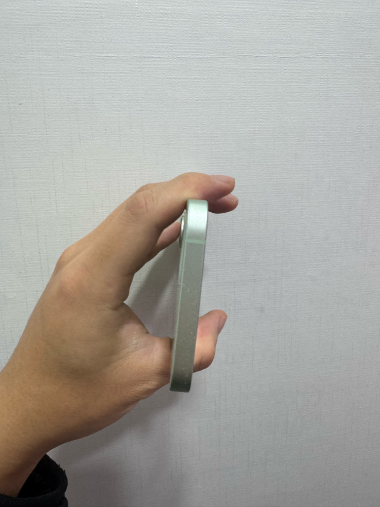 아이폰 12 쌈무그린 이미지