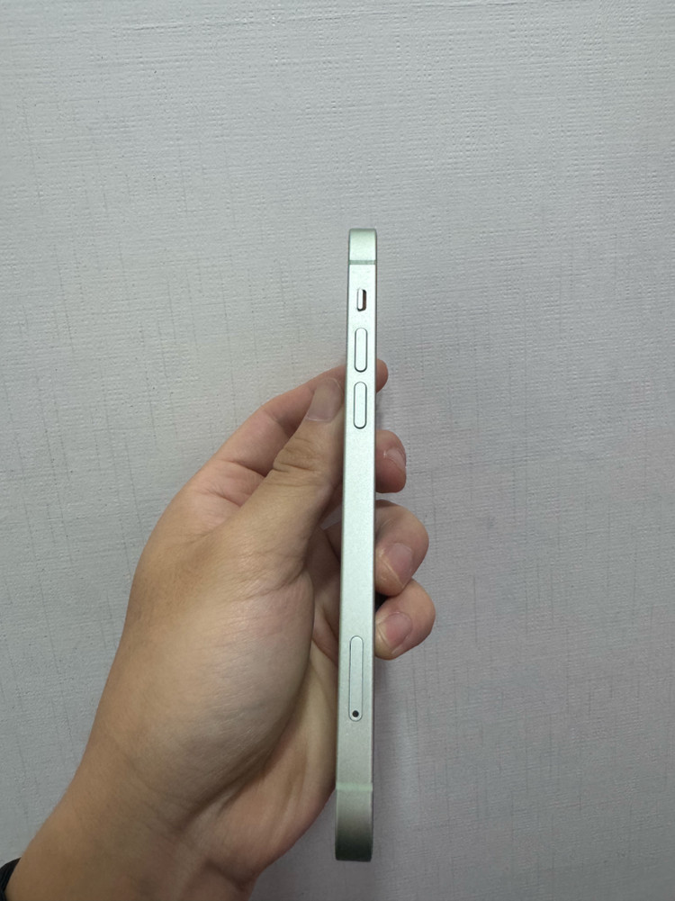 아이폰 12 쌈무그린 이미지