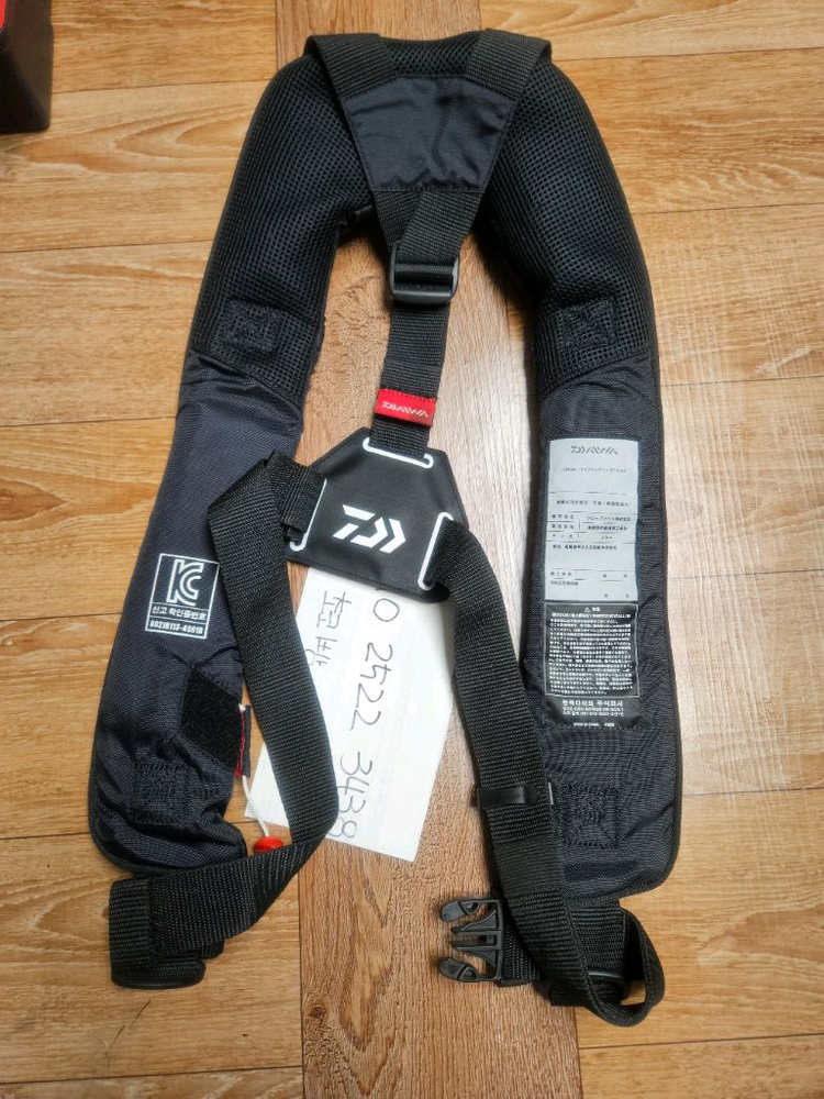 다이와 자동팽창 구명복 다이와 베스트 이미지