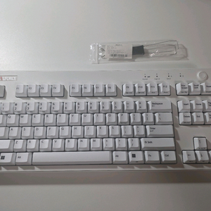 리얼포스R3 TKL BT 저소음 토프레 무접점 풀윤활 화이트 키보드 이미지