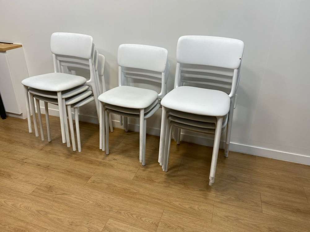 2인용 책상 6개. 의자 12개 이미지