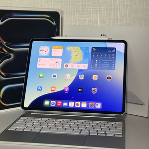 M4 아이패드 프로 13 1TB 셀룰러 + WIFI & M4 매직키보드 13 & 애플펜슬 프로 이미지