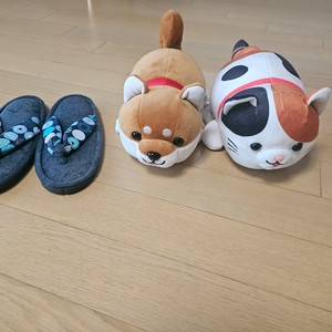 일본풍 인형2개+ 일본 실내 쪼리(일회용) 이미지