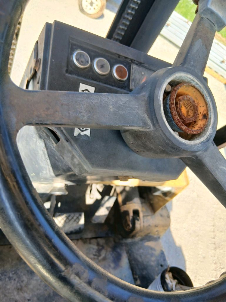 2톤지게차 디젤오토 2단마스타 이미지