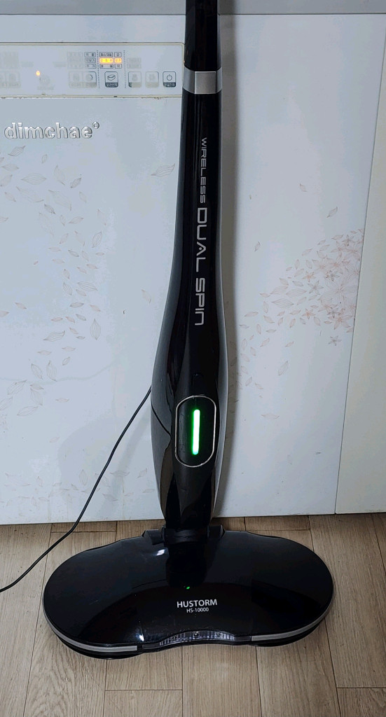 휴스톰 물걸레 청소기 이미지