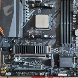 라이젠 5700X3D / B550M 이미지