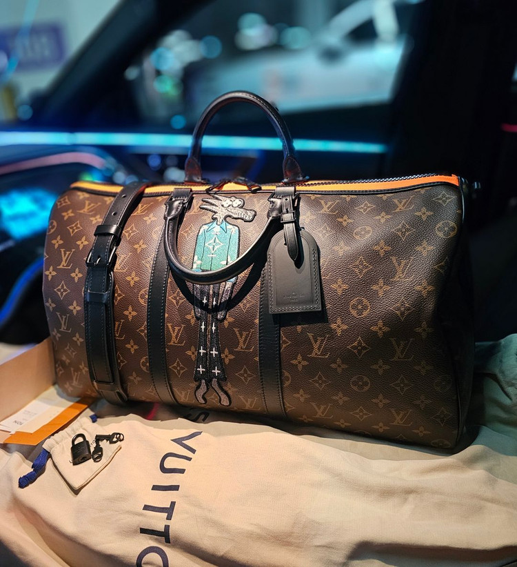 루이비통 버질아블로 한정판 캐릭터 자수 캐릭터 키폴50 (새상품) 이미지