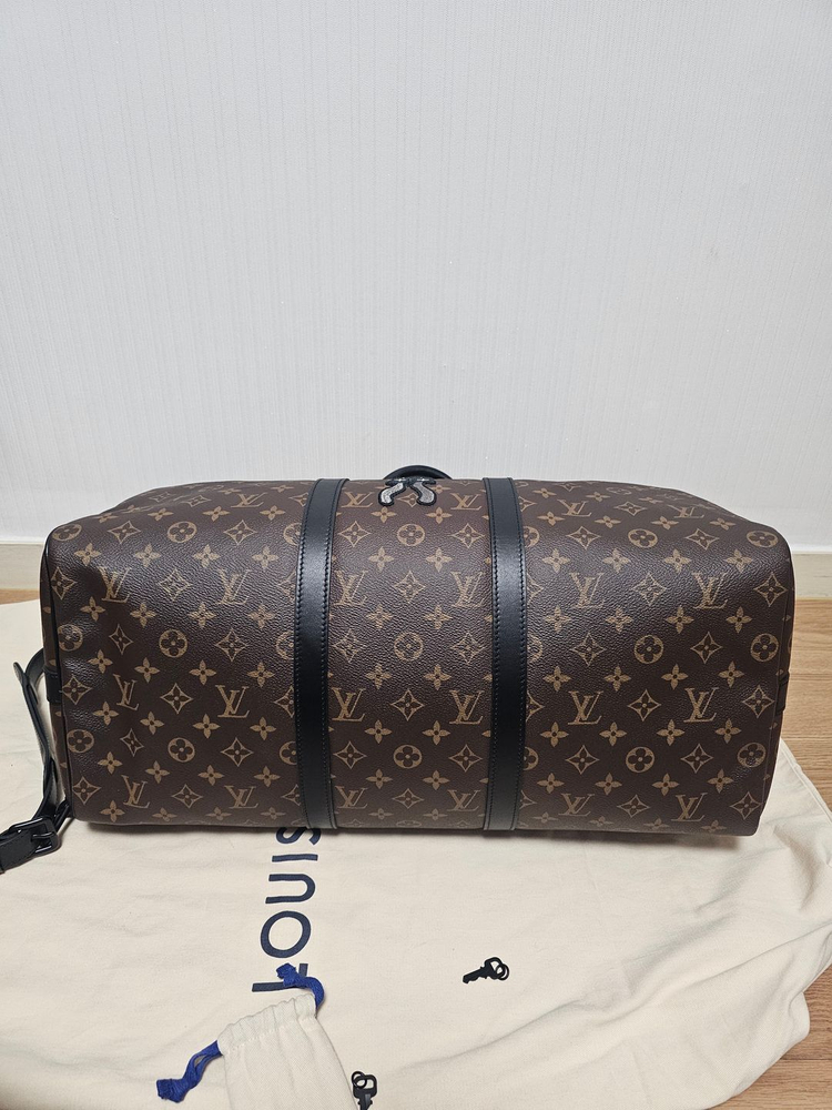 루이비통 버질아블로 한정판 캐릭터 자수 캐릭터 키폴50 (새상품) 이미지