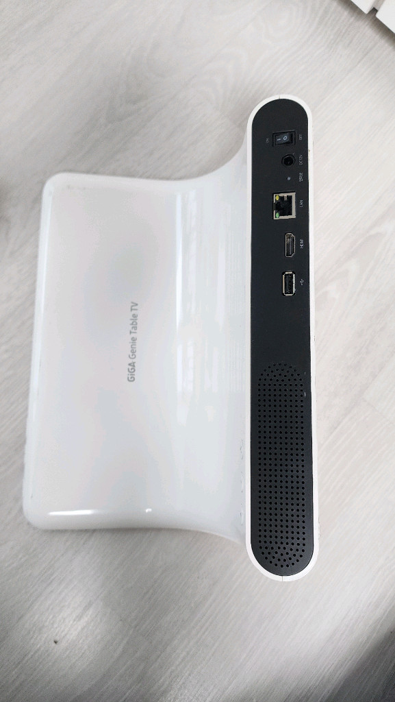 kt 기가지니 테이블티비<전원선없음> 이미지