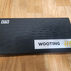 우팅60he 키보드 이미지