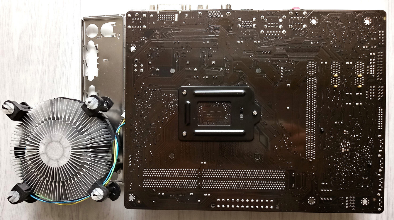 i5-4590((3.3GHz,4C,4T)CPU+H81M-K ASUS+16GB RAM 이미지