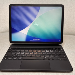 아이패드에어 4세대 11인치 + 매직키보드 + 애플펜슬 이미지