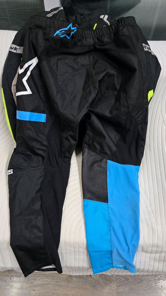 HWK 오토바이 자켓 3XL+알파인스타 바지38 이미지