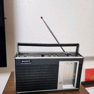 소니(sony)라디오 TFM7200W 트랜지스터빈티지 라디오.희귀품 이미지