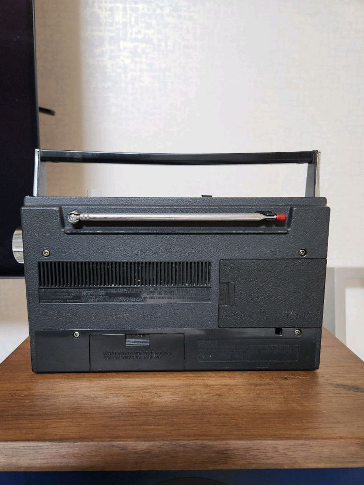 소니(sony)라디오 TFM7200W 트랜지스터빈티지 라디오.희귀품 이미지