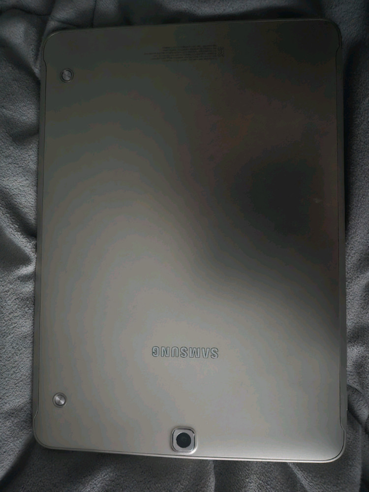 갤럭시탭 s2 (안드로이드 14)버전 팝니다 이미지