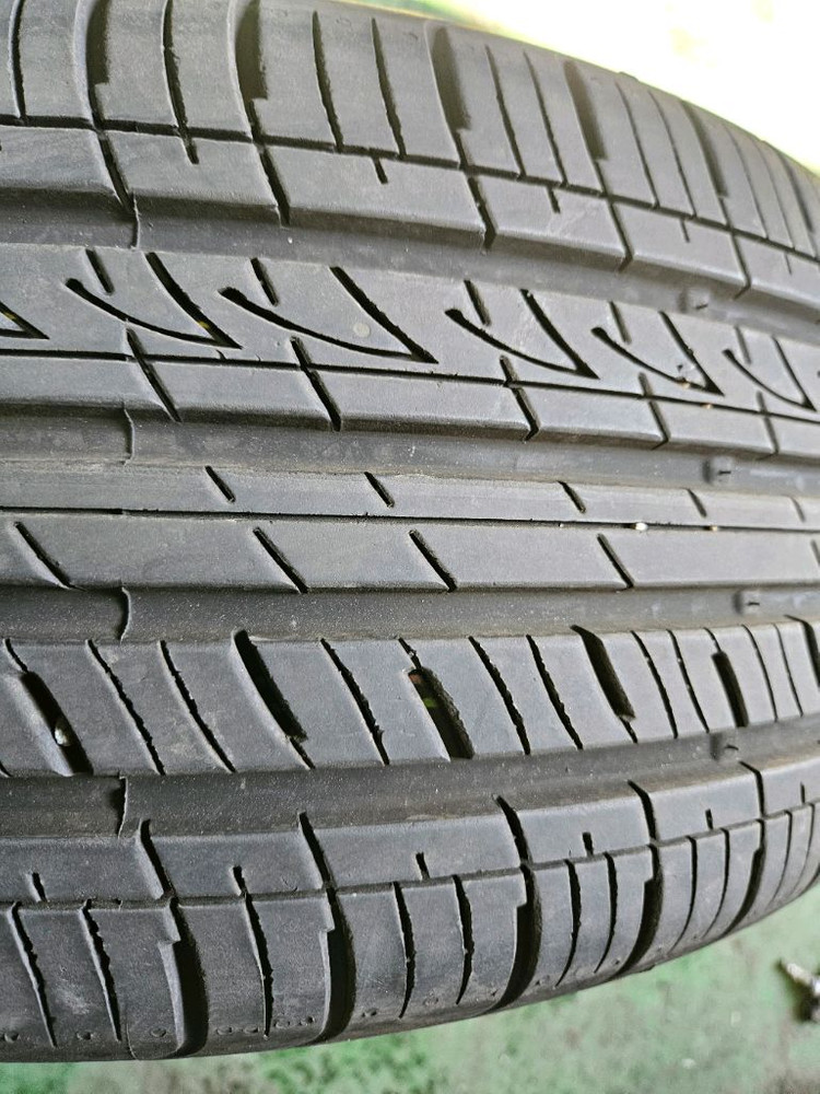 215 50 17 금호 4짝 이미지