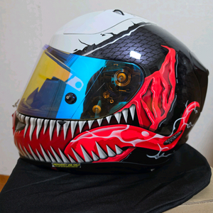 홍진 HJC RPHA11 알파11 베놈 마블 오토바이 헬멧 이미지