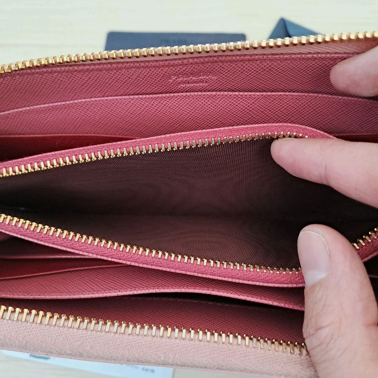[100%/정품] 프라다 사피아노 핑크 지퍼 장지갑, 프라다지갑,프라다장지갑 이미지