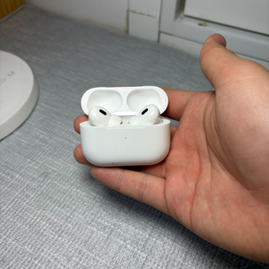 에어팟 프로2세대 c타입 이미지