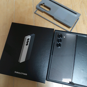 갤럭시Z폴드6 1Tb 1테라 개봉새것(크리프티드,S펜) 이미지