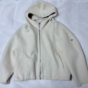 포유온 블룸 블룸 핸드메이드 울 하프 코트 판매합니다 이미지