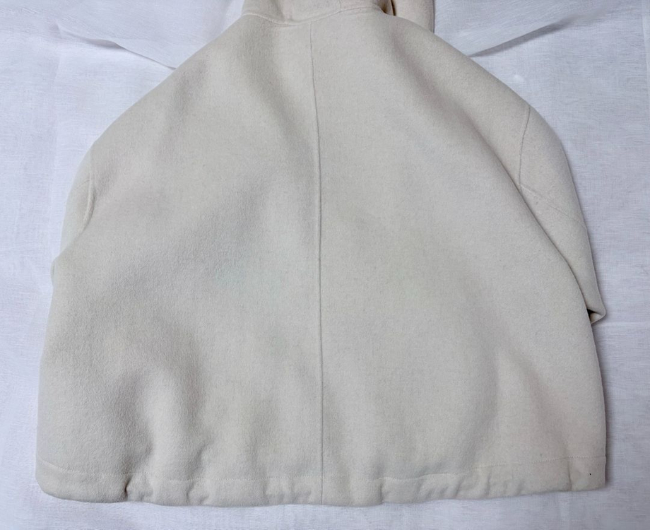 포유온 블룸 블룸 핸드메이드 울 하프 코트 판매합니다 이미지