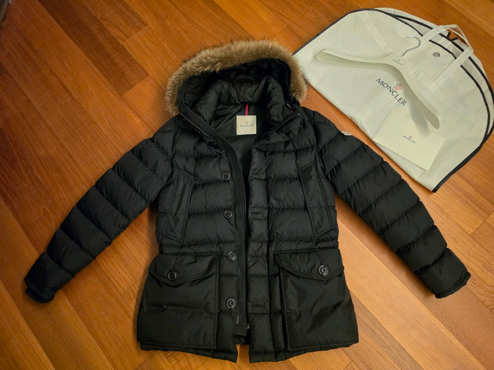 몽클레어 22FW 클루니 블랙 백화점정품 3사이즈 새상품급 풀구성 이미지