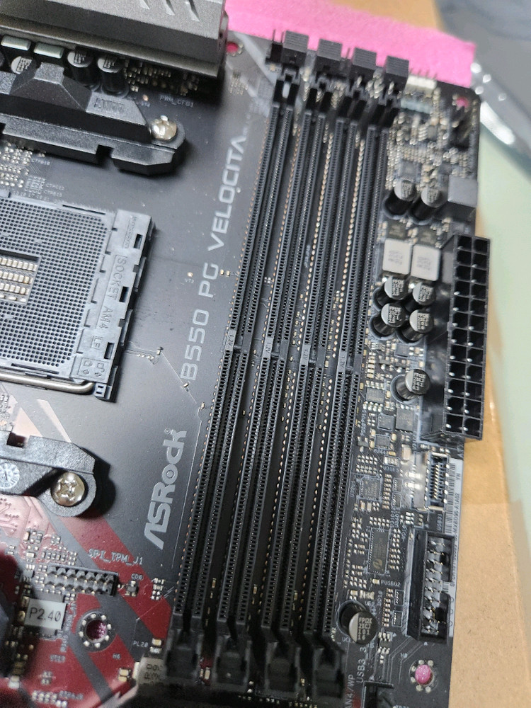 ASROCK B550 VELOCITA 최상급보드 이미지