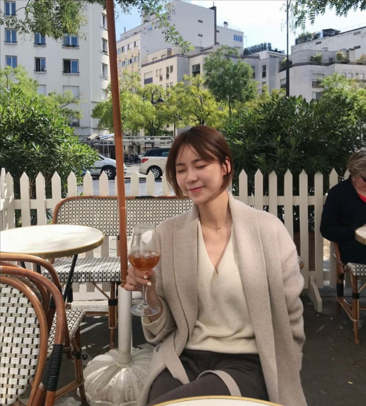 유메르 홀가먼트 캐시미어 니트, 유메르 캐시미어 브이넥 니트 이미지