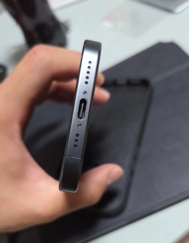 아이폰15프로 256GB 블랙 자급제 풀박스 판매합니다 이미지