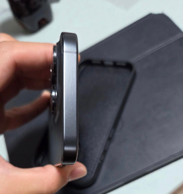 아이폰15프로 256GB 블랙 자급제 풀박스 판매합니다 이미지