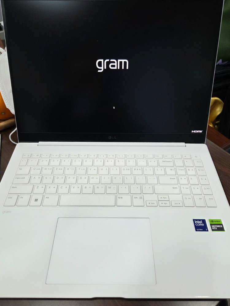 LG 그램 프로16 16ZD90SP-EX79K 이미지