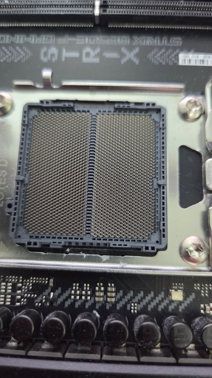 ASUS ROG STRIX B650E-F GAMING WIFI 판매합니다. 이미지