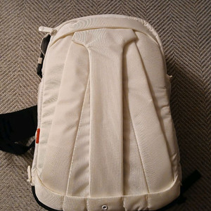 맨프로토 카메라 가방 슬링백 팝니다 이미지