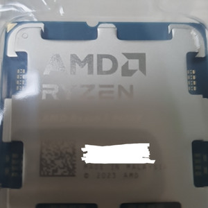 amd 9600x 미개봉 중급수율이상추정 팝니다 이미지