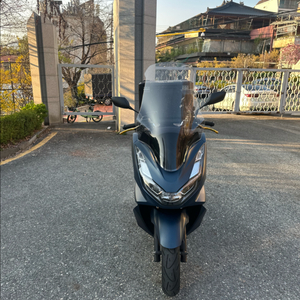 23년식 pcx125 ABS 오토바이 팝매합니다 이미지