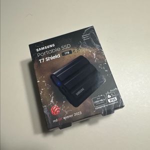 삼성 포터블 T7 SSD 1TB 이미지