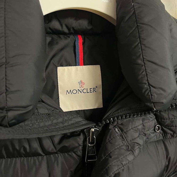 [정품] 몽클레어 클루니 남성패딩 블랙 이미지