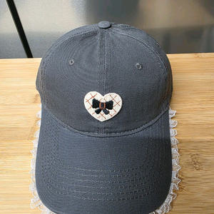 (새상품) 카키빛 살짝 도는 찐그레이 레이스 캡 모자 이미지